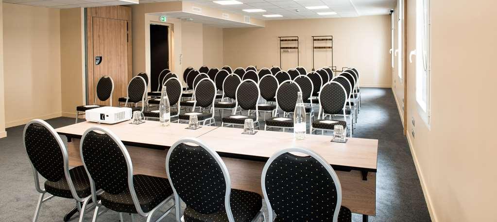 Kopster Hotel Lyon Groupama Stadium Decines-Charpieu Kemudahan gambar